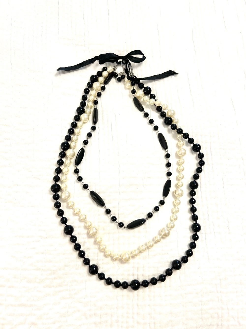 Ann Taylor Necklace Pearls Ivory Off White Black set